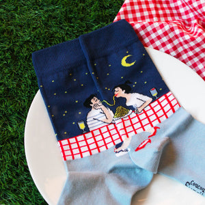 
            
                Load image into Gallery viewer, Spagetti Kiss Socks
            
        